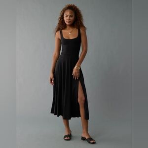 Scoop Neck Midi Dress Size Small